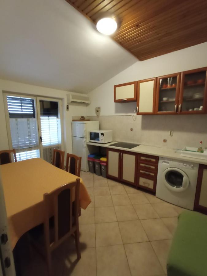 פורץ Apartments Timi מראה חיצוני תמונה