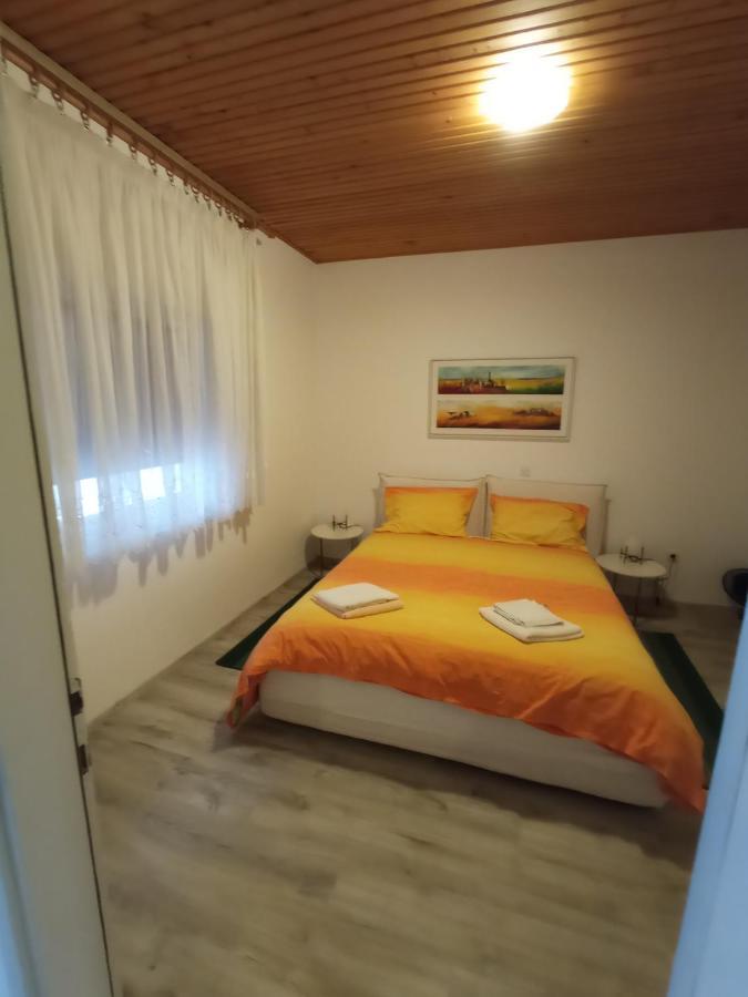 פורץ Apartments Timi מראה חיצוני תמונה