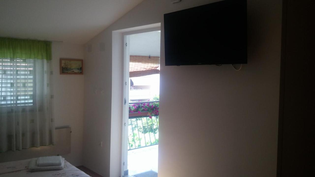 פורץ Apartments Timi מראה חיצוני תמונה